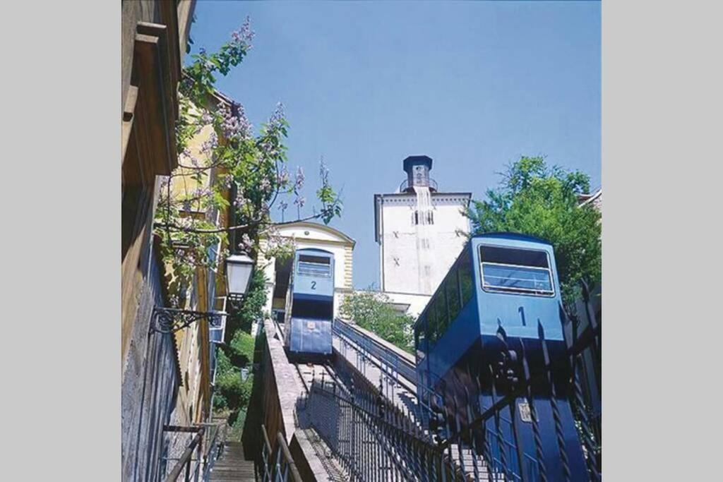 Apartment Heart Of 萨格勒布 外观 照片
